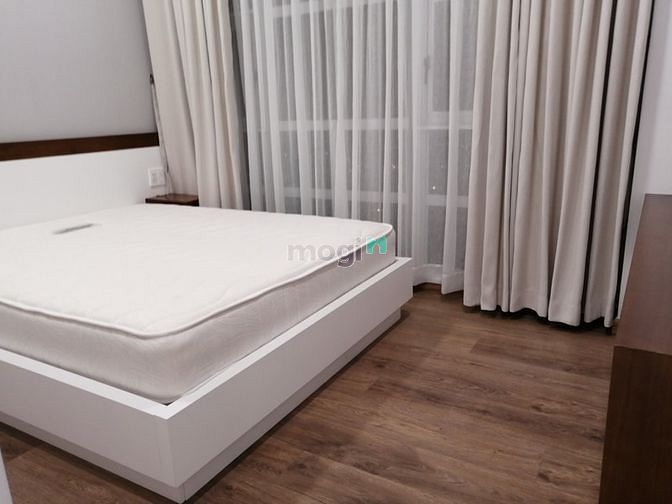 Hình ảnh Cho thuê Trang Chủ MB66.COM / Đăng Ký Tặng 66K Cảnh Viên 2, căn góc, DT: 120m2, 3PN, full nội thất.