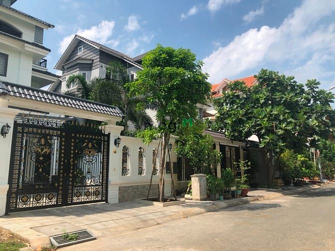 Hình ảnh HUNGVILAND BÁN GẤP 2 lô biệt thự song lập Khang Điền chỉ 58 -60tr/m2