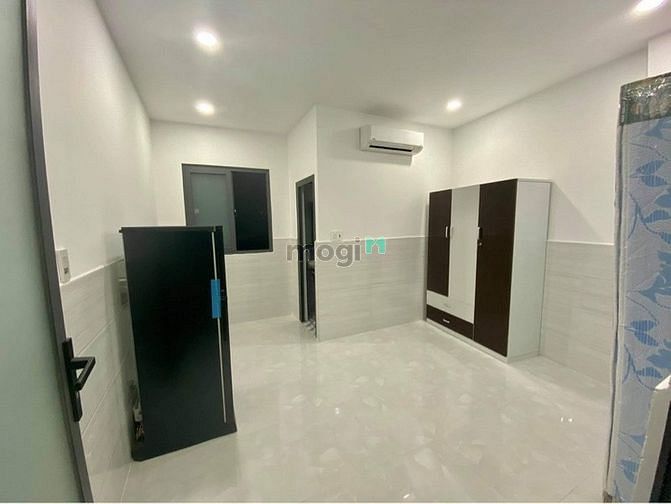 Hình ảnh Cho thuê phòng mới 100% full nội thất BT giáp quận 1