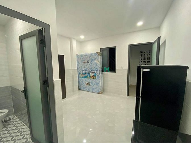 Hình ảnh Cho thuê phòng mới 100% full nội thất BT giáp quận 1