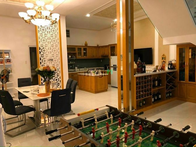 Hình ảnh Cho thuê biệt thự 90/8A Nguyễn Đình Chiểu,P Đakao, Quận 1.