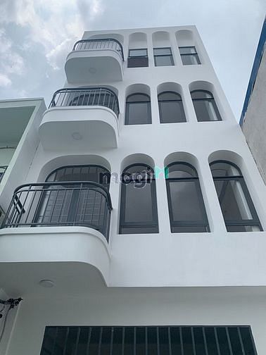 Hình ảnh Nhà Cho Thuê CHDV 14PN Bình Chánh