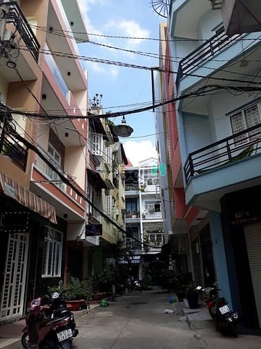Hình ảnh Cho thuê gấp nhà nguyên căn mặt tiền