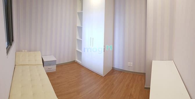 Hình ảnh Cần cho thuê chung cư Gold View Q.4, lầu cao thoáng mát, 70m2,14tr/th