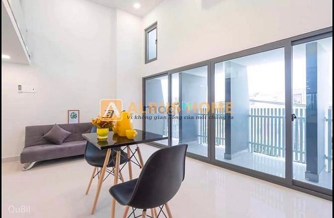 Hình ảnh Căm hộ dịch vụ ban công rộng trung tâm quận 7