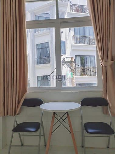 Hình ảnh Phòng trống 21m2, máy lạnh, đường Lê Đức Thọ