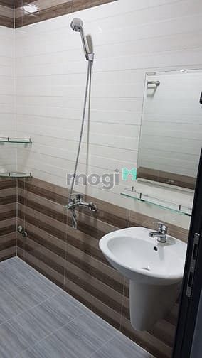 Hình ảnh Cho thuê nhà 333/2a Lê Văn Sỹ, phường 1, Tân Bình