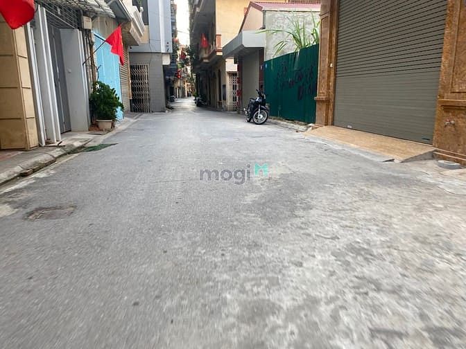 Hình ảnh Bán đất Thạch Bàn, ngay ngã tư Thạch Bàn Cổ Linh, đường ô tô