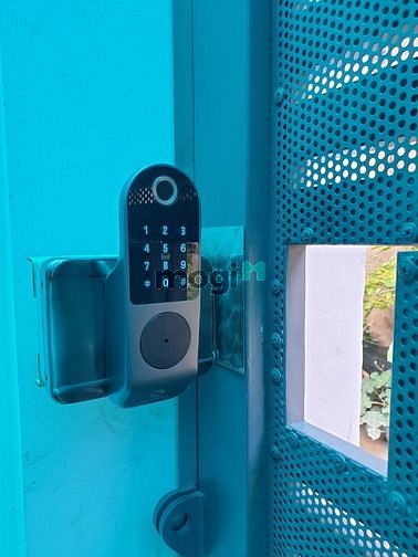 Hình ảnh Phòng sạch, thoáng mát ngay bến xe miền Tây