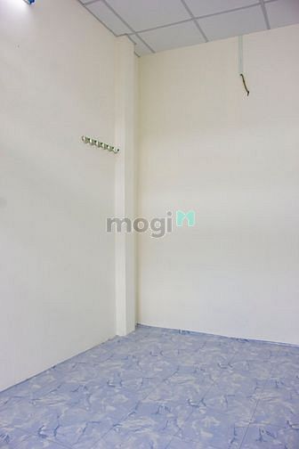 Hình ảnh Phòng sạch, thoáng mát ngay bến xe miền Tây