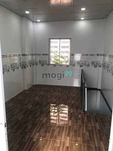 Hình ảnh cần bán nhà đường bến vân đồn p2 q4