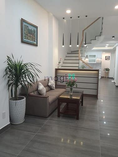 Hình ảnh GÒ VẤP- lê lai -P3-76M2 -HL - 4 tầng- chỉ 5.85 tỷ.