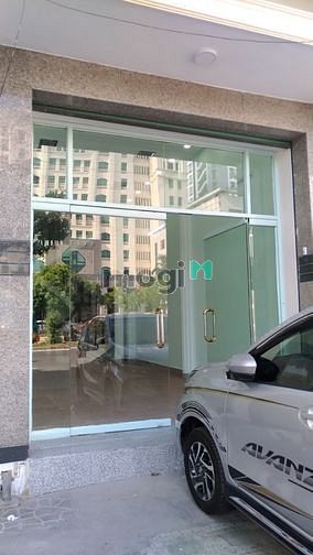 Hình ảnh Cho thuê nhà mặt tiền 222 Cộng Hòa,P12,Tân Bình.