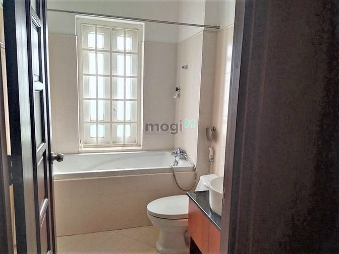 Hình ảnh Cho Thuê Villa Mini Thảo Điền Có Sân Rộng - Giá 25 Triệu/tháng