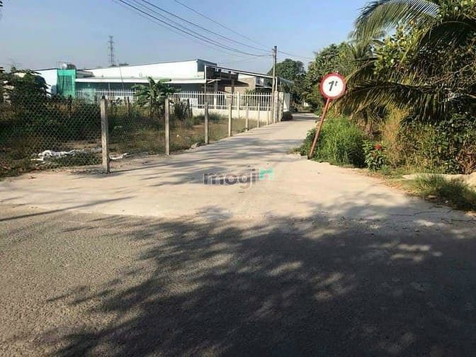 Hình ảnh Cần bán Nền đất thổ diện tích rộng 150m2 lộ ô tô