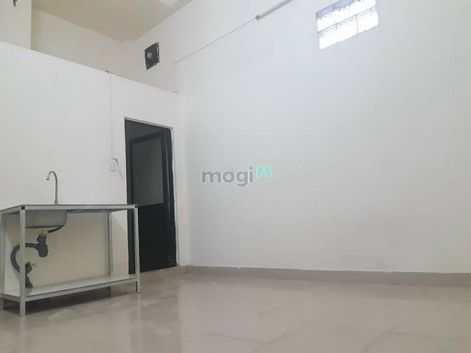 Hình ảnh Cho Thuê Phòng Sạch Đẹp - Đối Diện Công Viên Hoàng Văn Thụ