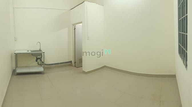 Hình ảnh Cho Thuê Phòng Sạch Đẹp - Đối Diện Công Viên Hoàng Văn Thụ