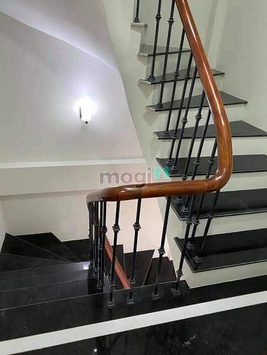 Hình ảnh Bán nhà 32m2 phân lô đẹp long lanh
