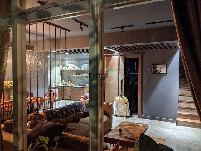 Hình ảnh Penthouse Cảnh Viên 200m2, 4PN, 3WC. Lầu cao thoáng view biệt thự .