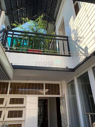 Hình ảnh Chỉ 30m ra đến Mặt tiền Phan Văn Trị, 39,2m2, chỉ 4 tỷ 100 triệu