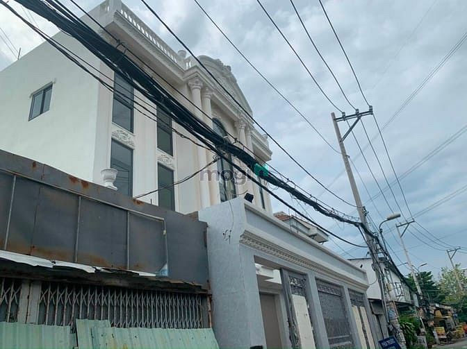 Hình ảnh Cho thuê nhà xưởng BIỆT THỰ 1200m2 đường CONTAINER MẶT TIỀN Lê Tấn B.