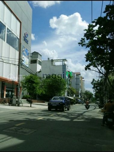 Hình ảnh Mặt Tiền 10M Đường Văn Thân Quận 6.