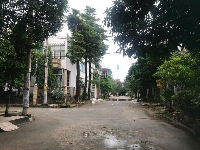 Hình ảnh Khuôn đất đẹp Lê Đức Thọ Gò Vấp. 4*20m cn đủ. Hẻm 8m có vỉa hè.  6,7tỷ