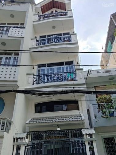 Hình ảnh Nhà Cho Thuê CHDV 8PN Bình Thạnh