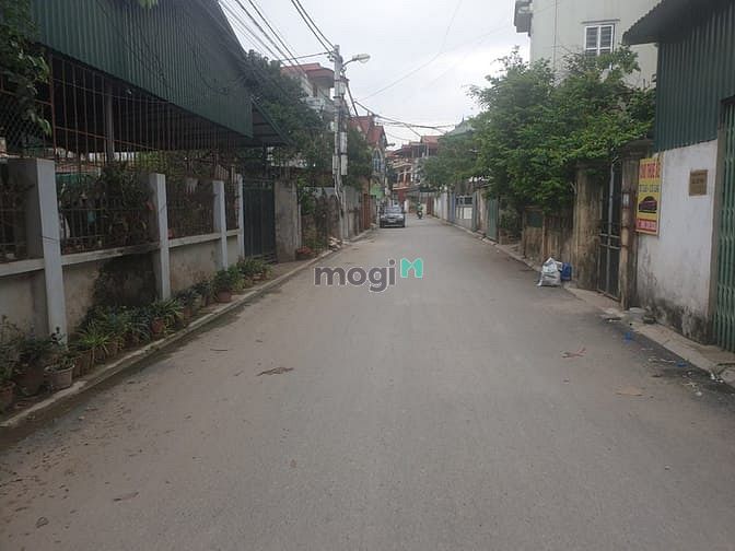 Hình ảnh Chính chủ cần bán mảnh đất 31,2m2 cách mặt đường Phố Trạm 10m.