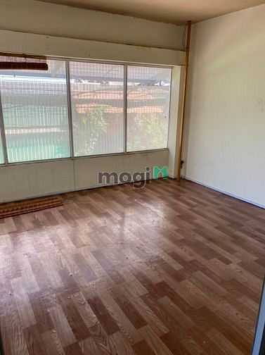 Hình ảnh Cho thuê nhà hẻm 8m, Cao Thắng Q10. 5x17m 2T 160m2