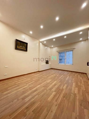 Hình ảnh Nhỉnh 4tỷ Có Ngay Hộ Khẩu Đống Đa 3 Mặt Thoáng Siêu Đẹp