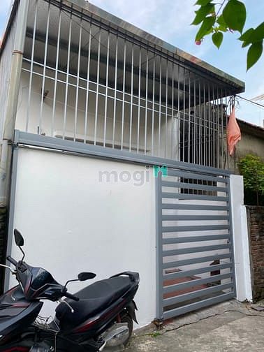 Hình ảnh Bán đất xóm 4 Đông Dư,  có nhà cấp 4 đang cho thuê, vào ở được luôn