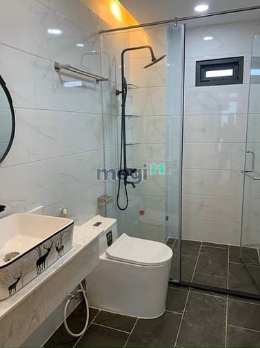 Hình ảnh Cho thuê nhà 188/10A Võ Văn Tần gần CMT8 quận 3