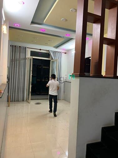 Hình ảnh NHÀ MỚI 100%, ngay Chợ Bình Trị Đông, cho thuê dài. Hẻm Xe Tải