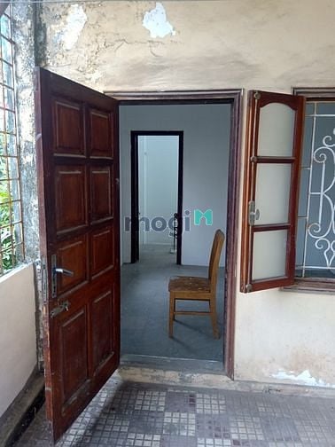 Hình ảnh cho thuê tầng 2 và 3 trong nhà 3 tầng