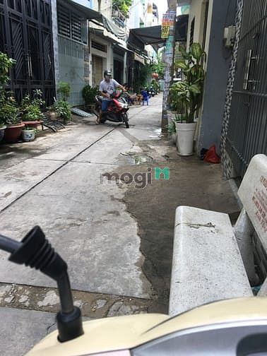 Hình ảnh Cho thuê nhà 3 tấm hẻm 344 Bình Trị Đông giá 8tr