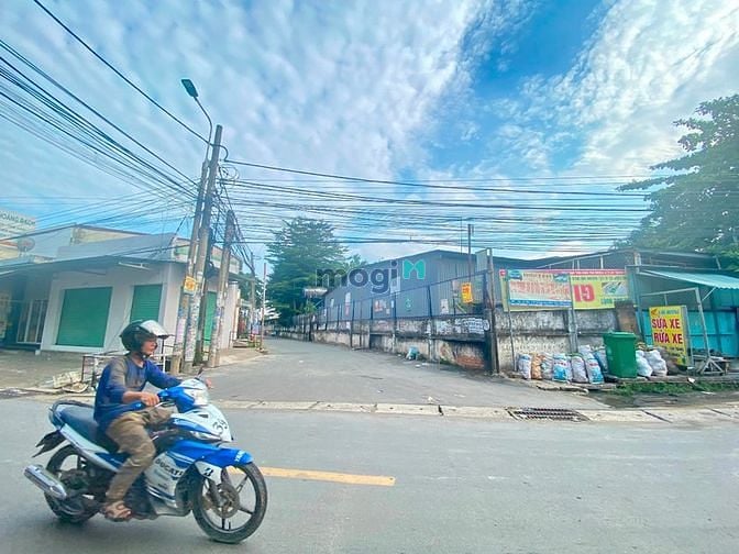Hình ảnh Bán lô góc 2 MT kp2 Trảng dài sau lưng chợ