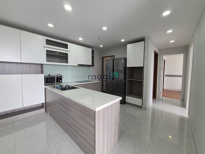 Hình ảnh Cho thuê Hưng Phúc, view biệt thự, nội thất cao cấp, giá 16 triệu