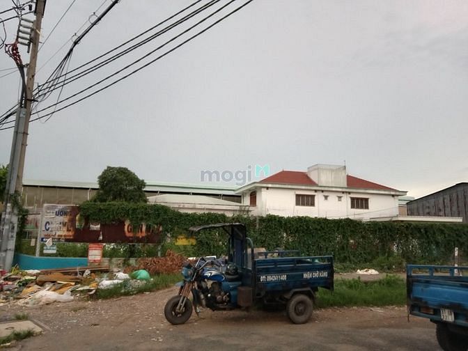 Hình ảnh HÀNG KHỦNG ... Trung tâm quận Tân Phú