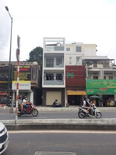 Hình ảnh 2 lầu Võ Văn Tần_ vị trí đẹp, KD sầm uất
