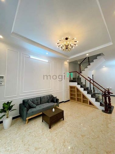 Hình ảnh Cho thuê nhà 466C Cao Thắng, Phường 12, Quận 10