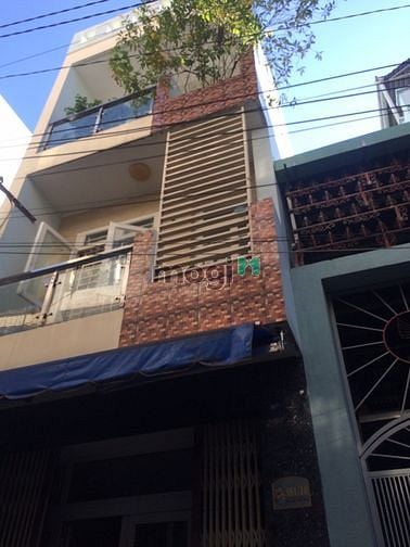 Hình ảnh Bán nhà đường 3 Tháng 2 , quận 10 . Gần Vạn Hạnh Mall