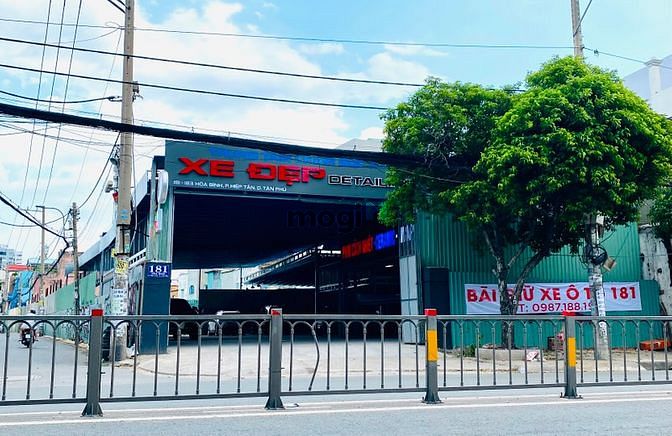 Hình ảnh Bãi Giữ Xe Ô Tô 24/24 Tân Phú - Xe Đẹp Detailing