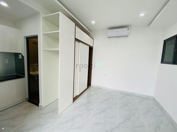Hình ảnh CHDV full nội thất, ban công rộng, mới ở nơ trang long, bình thạnh