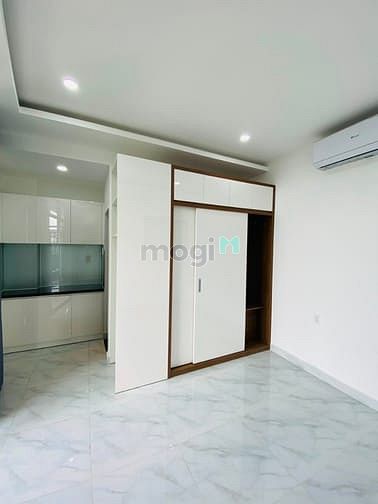 Hình ảnh CHDV full nội thất, ban công rộng, mới ở nơ trang long, bình thạnh