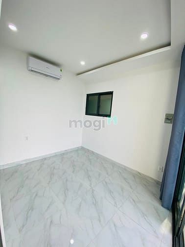 Hình ảnh CHDV full nội thất, ban công rộng, mới ở nơ trang long, bình thạnh