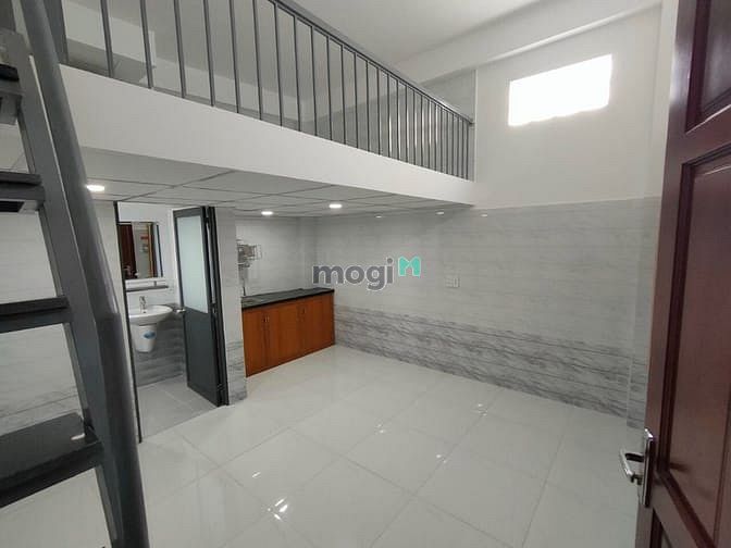Hình ảnh Mb6623 nạp rút nhanh chóng Phan Văn Hớn/ Phần Huy Ích_Ban công_Gác_Gần Khu CN Tân Bình