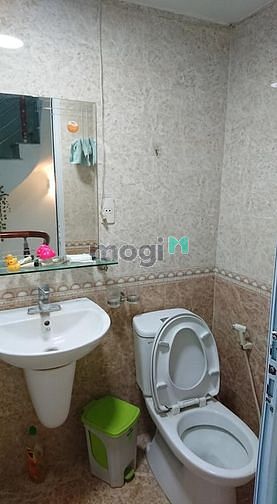 Hình ảnh Cho thuê nhà  4 tầng phố Đội Cấn
