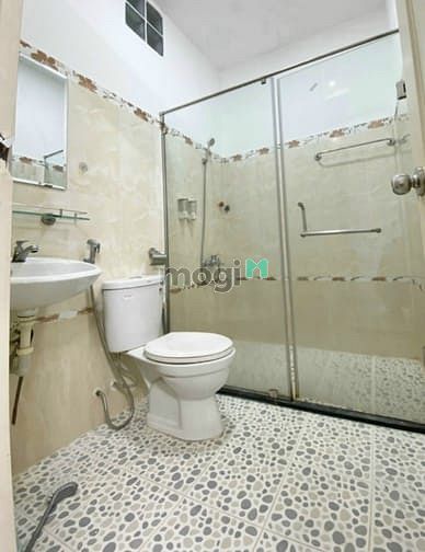 Hình ảnh Cho thuê nhà nguyên căn 307/1D Hoàng Văn Thụ, Phường 2, Tân Bình.
