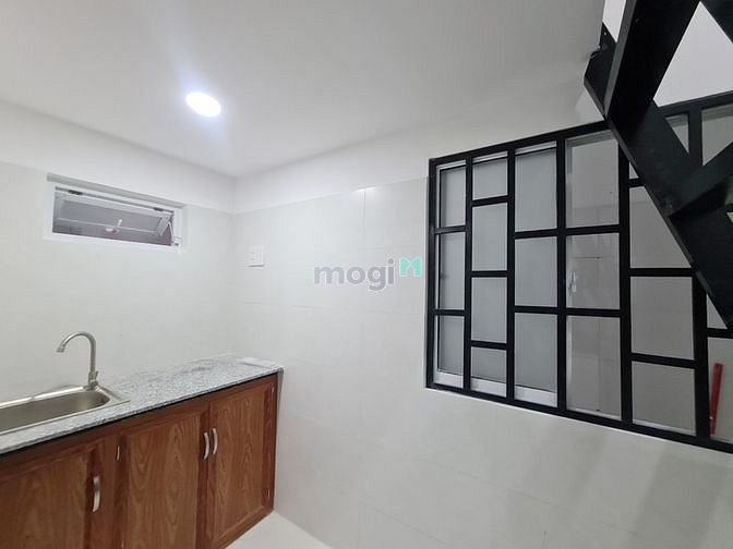 Hình ảnh Phòng gác lửng mới xây 100% gần Vincom Saigonres CHỈ TỪ 4TR5
